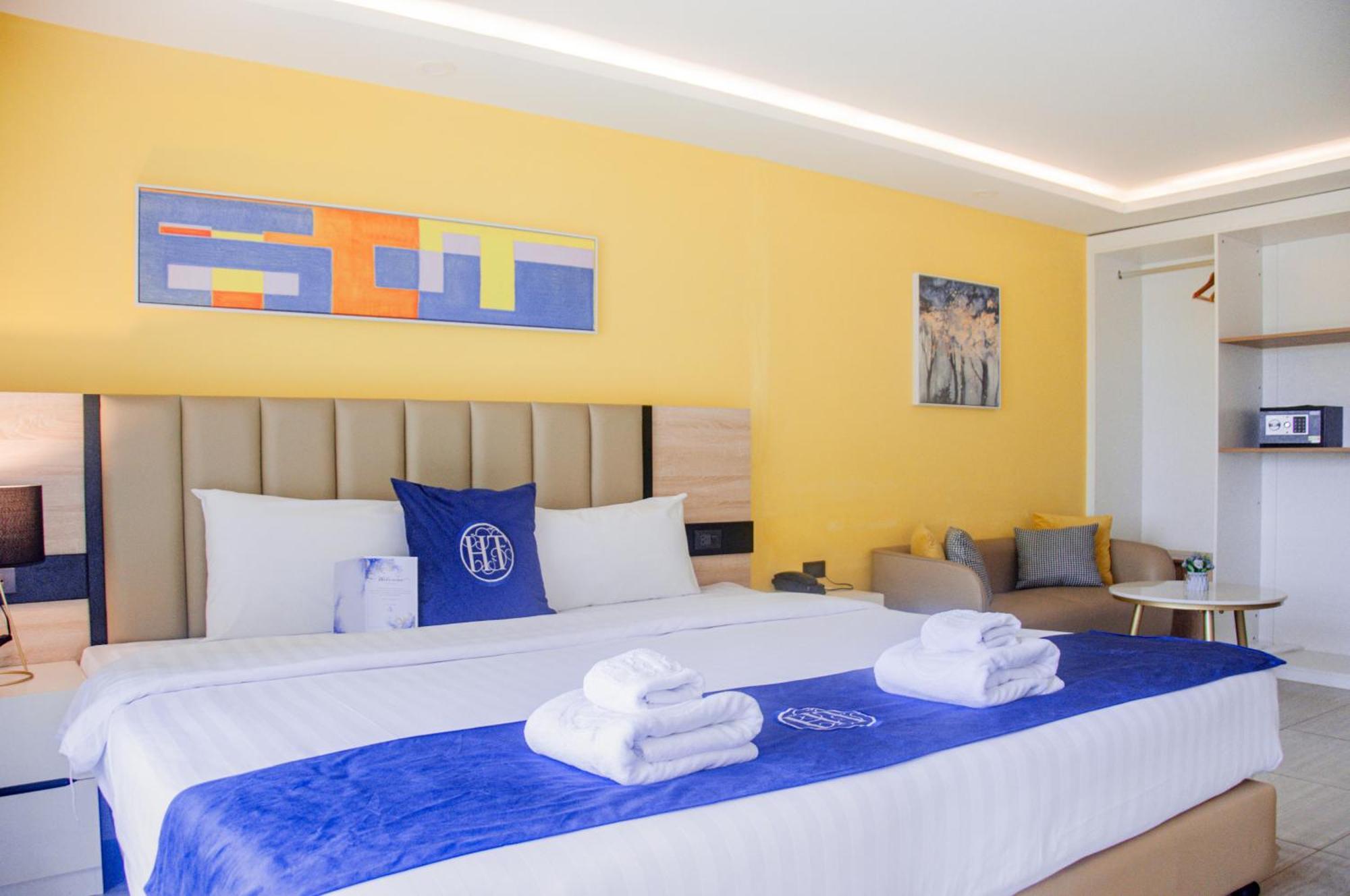 Ht9 Hotel Bãi biển Jomtien Ngoại thất bức ảnh