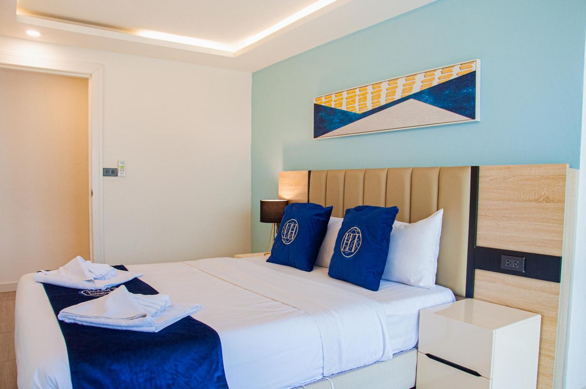 Ht9 Hotel Bãi biển Jomtien Ngoại thất bức ảnh