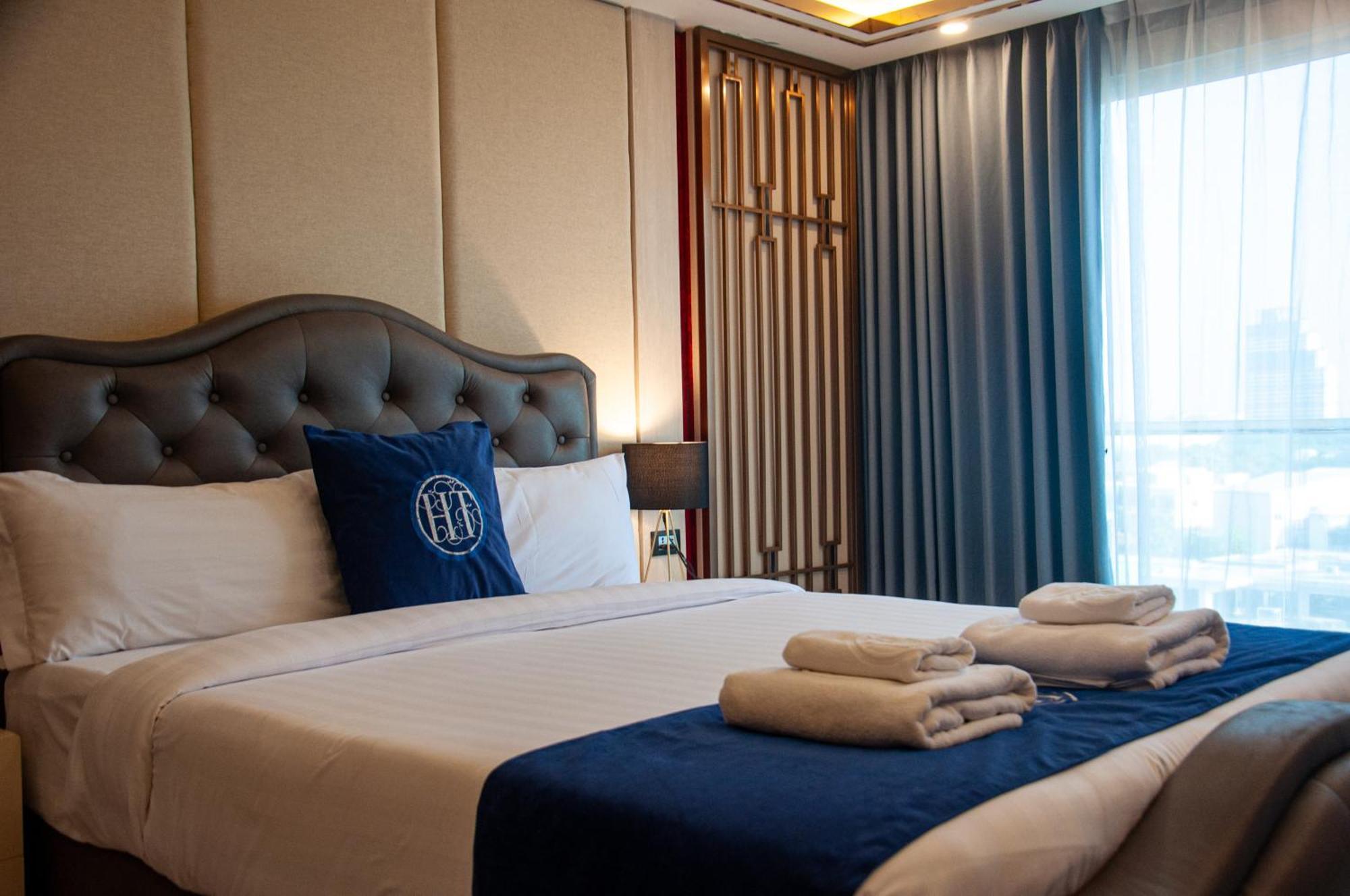 Ht9 Hotel Bãi biển Jomtien Ngoại thất bức ảnh