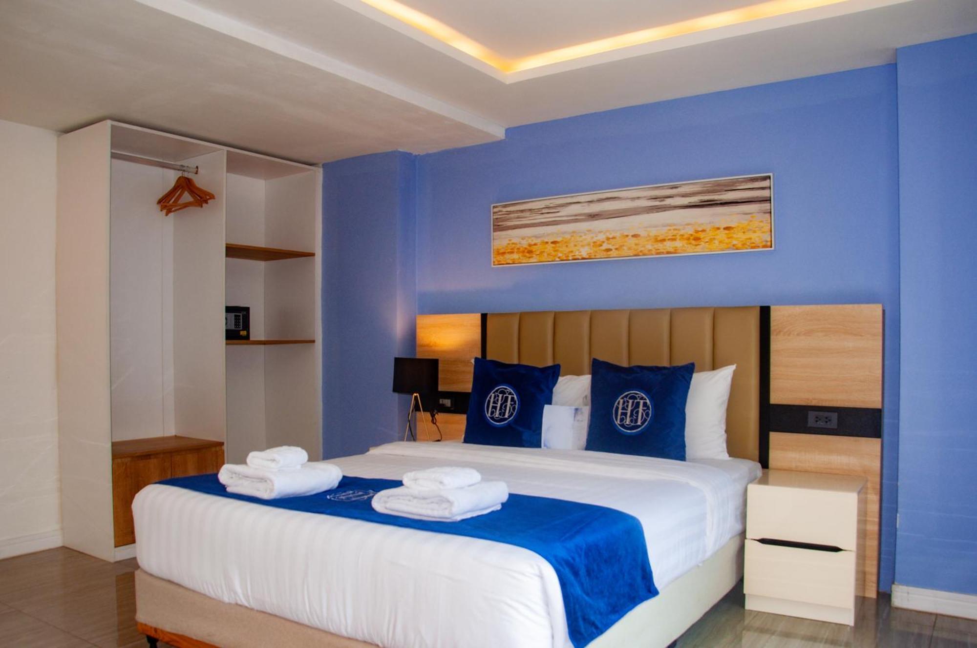 Ht9 Hotel Bãi biển Jomtien Ngoại thất bức ảnh