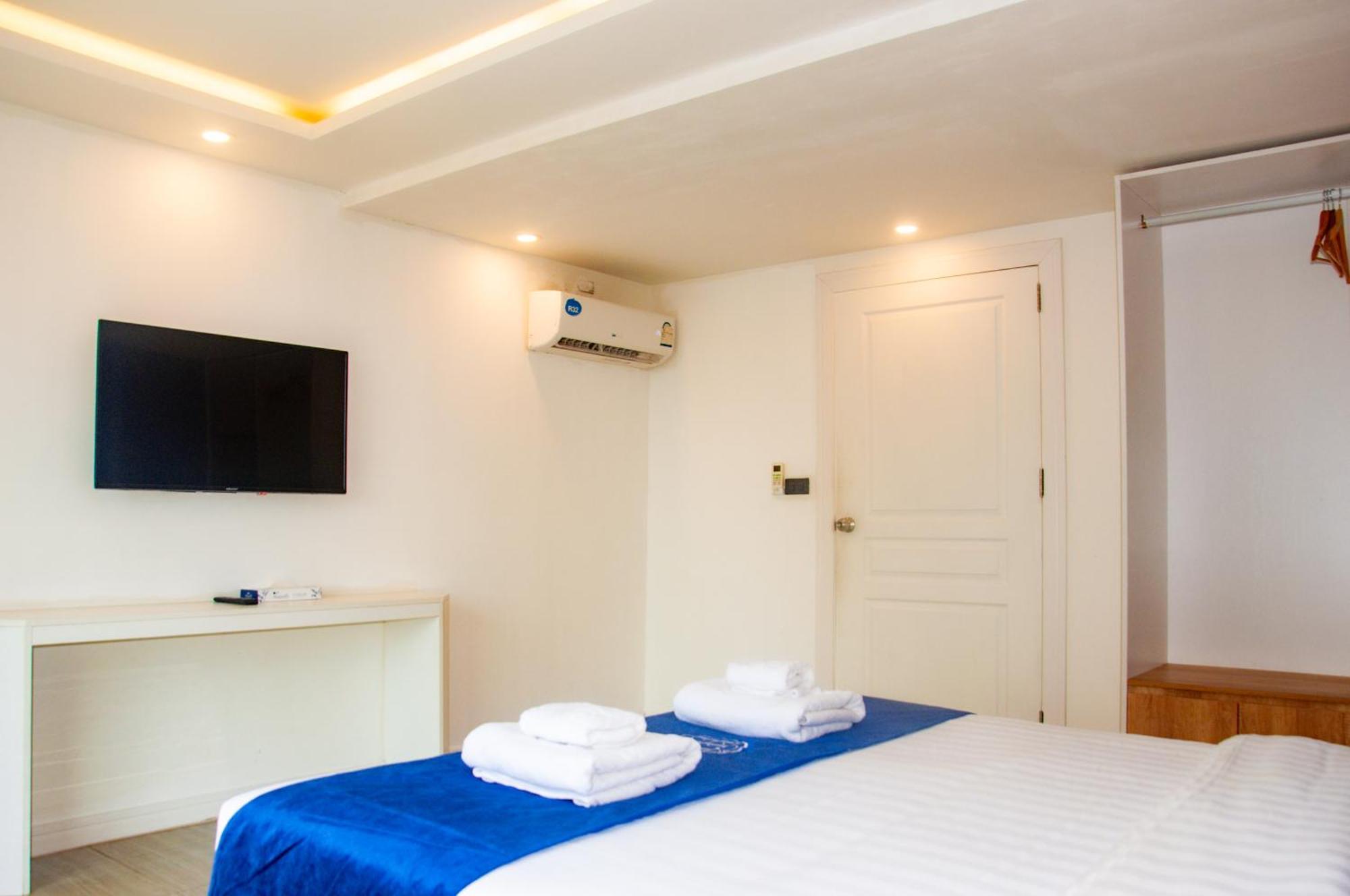 Ht9 Hotel Bãi biển Jomtien Ngoại thất bức ảnh